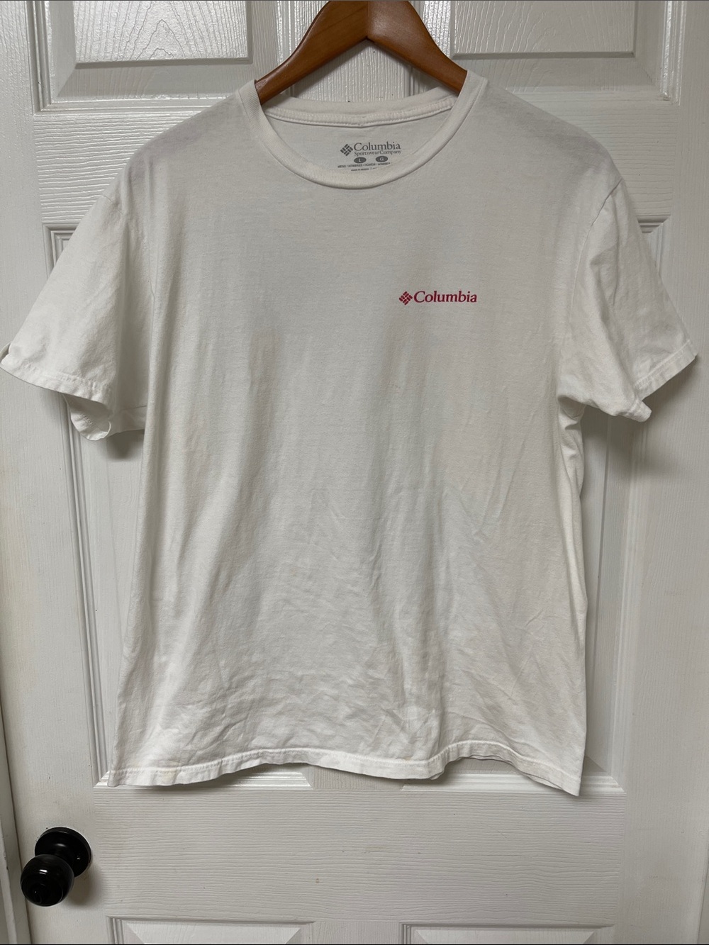 Columbia White Short-Sleeve Tee with Flag Back Large